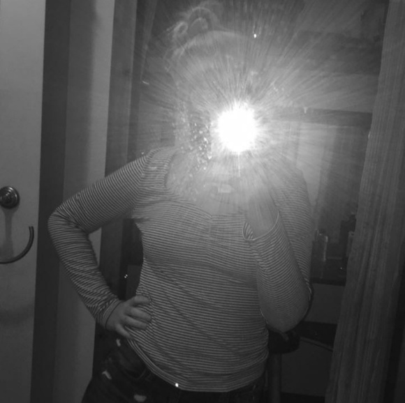 Meet your Posher, Ella - Picture 1 of 1